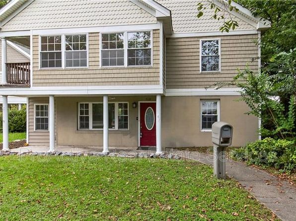 3110 Norway Pl
