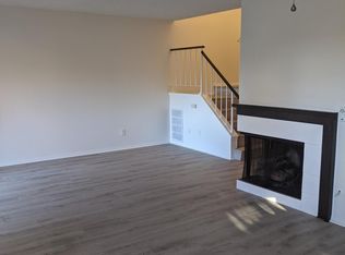 2416 Chandler Ave UNIT 3, Simi Valley, CA 93065
