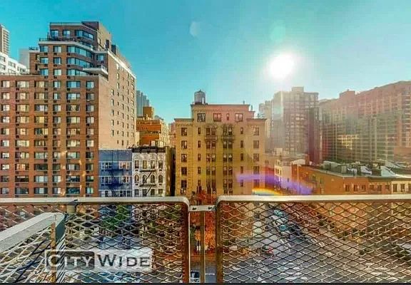 3rd image of 165 E 35th St #6P