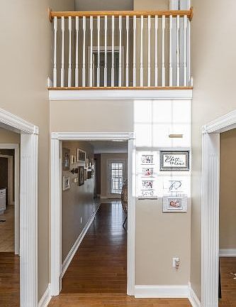 5th image of 246 Savanna Dr