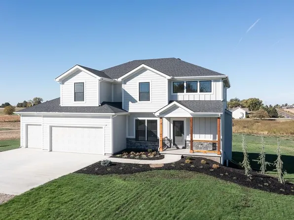 17173 163rd St, Basehor, KS 66007