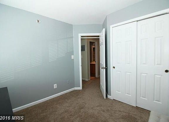 4th image of 4261 Normandy Ct