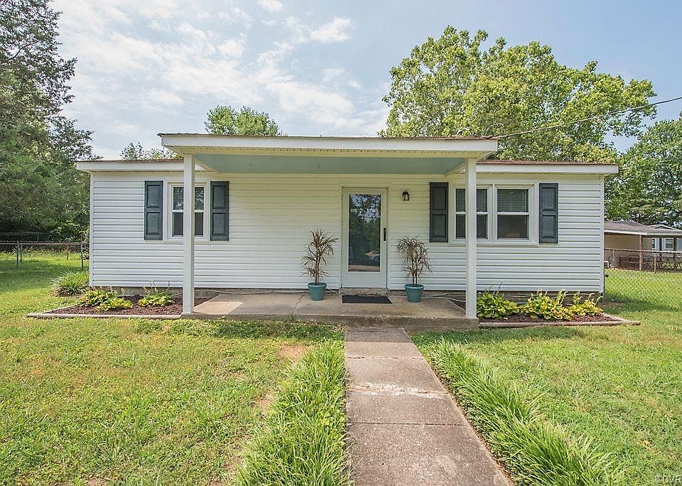 1st image of 8407 Lynn Ave