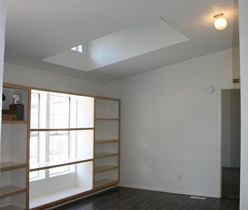 5th image of 748 E Zuni Dr