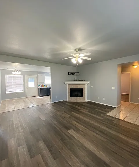 1011 Sunflower St — Photo 3