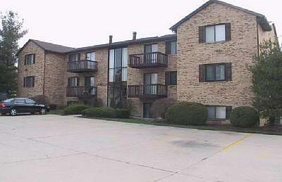1st image of 9556 Woodland Hills Dr