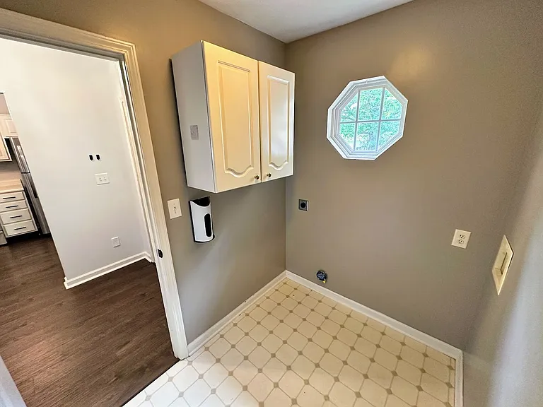 3821 Landridge Dr — Photo 20