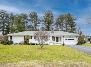 2 Sunnyside Ter, Wilbraham, MA 01095