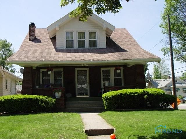1st image of 802 Ogden Ave