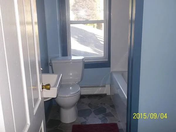 12 Davis Ave #3 — Photo 7