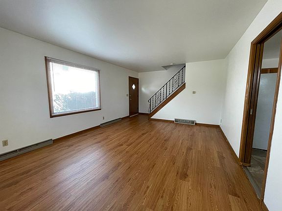 3rd image of 3815 Huffman Blvd #3817