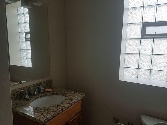 4th image of 1118 E Hyde Park Blvd APT 2N