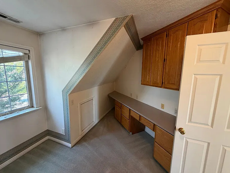 479 S Palisade Dr — Photo 41