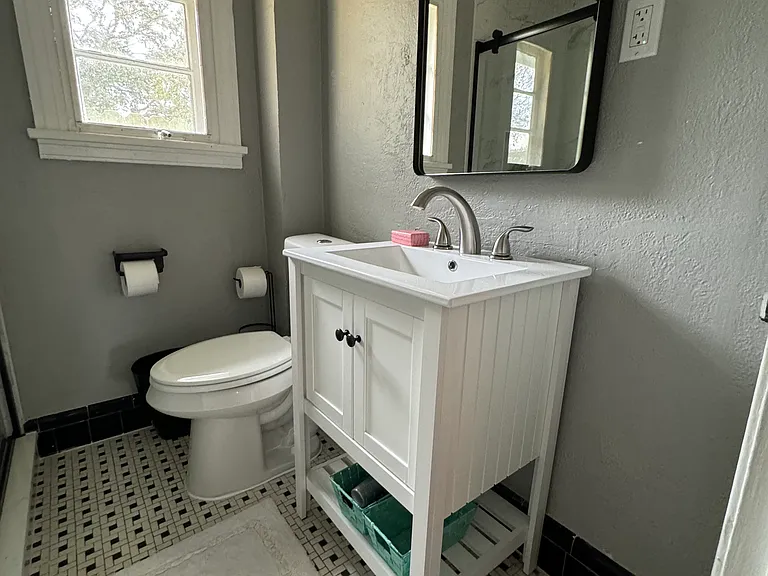 2514 York St S #B — Photo 7