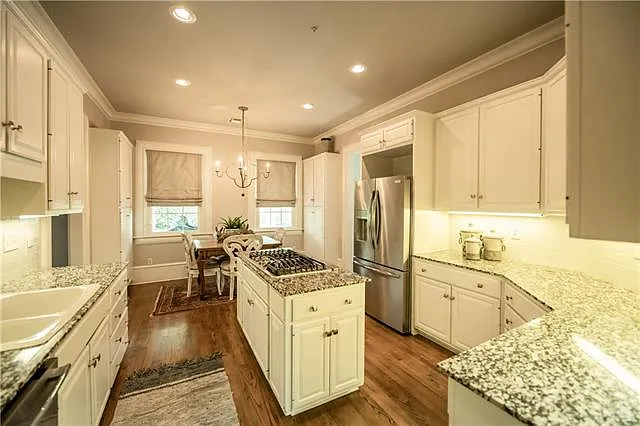 12 Grand Cypress Ct — Photo 10