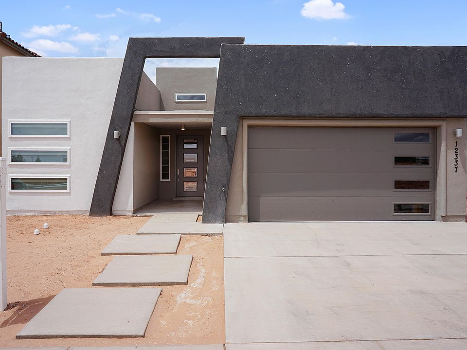 1st image of 12325 Desert Willow Dr