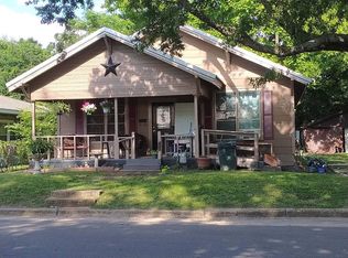 136 Locust St N, Sulphur Springs, TX 75482