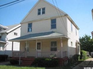 2097 W 105th St, Cleveland, OH