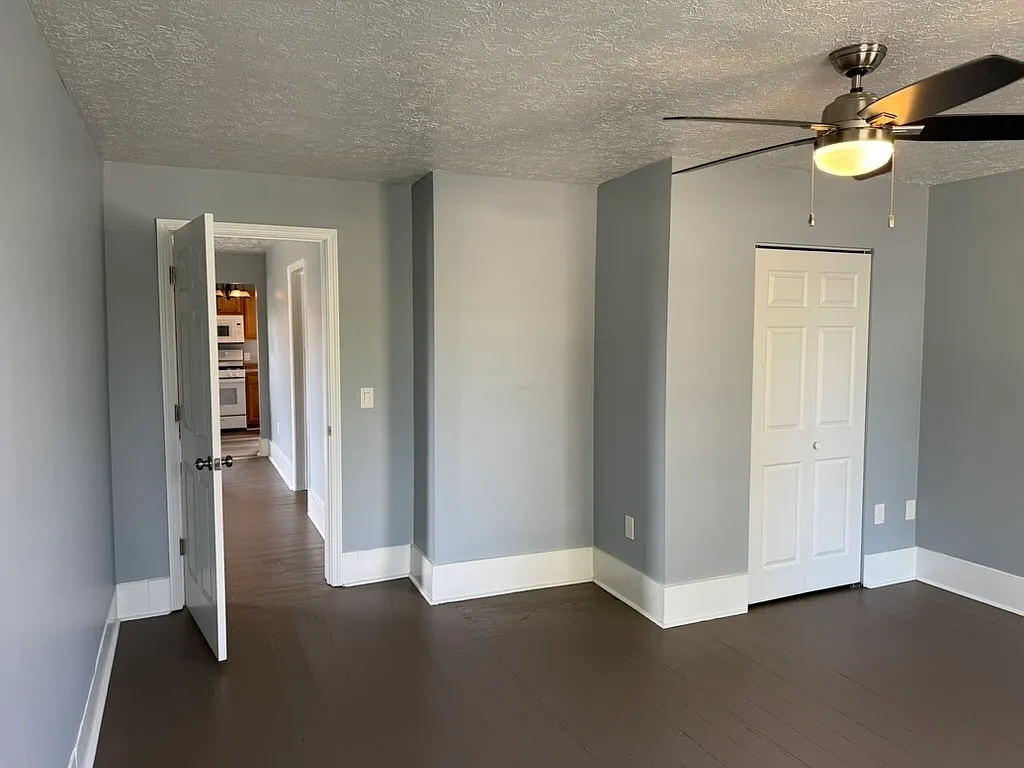 Market1740e (TF) - 1 — Photo 3