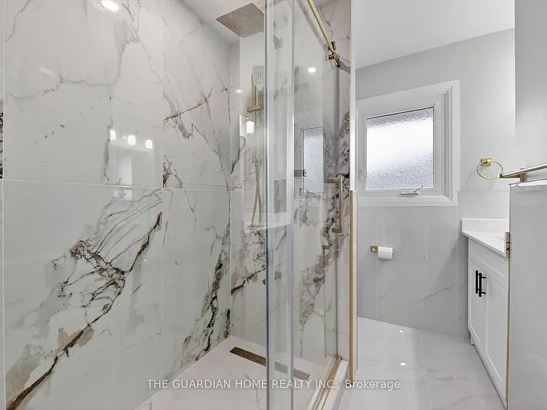64 Gatineau St #MAIN FL — Photo 19