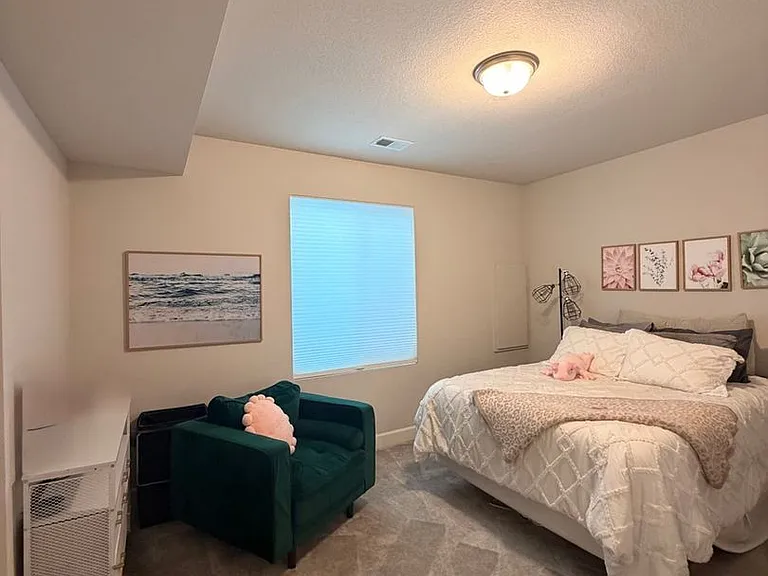 17247 Parkside Dr N — Photo 30