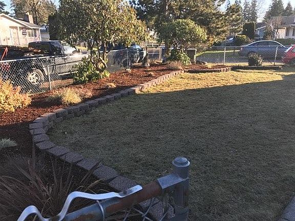 4th image of 15218 16th Ave E