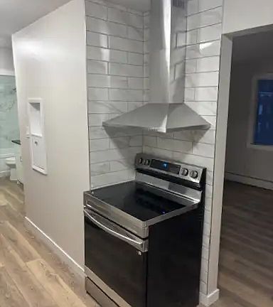 4th image of 10634 80th Ave NW #303