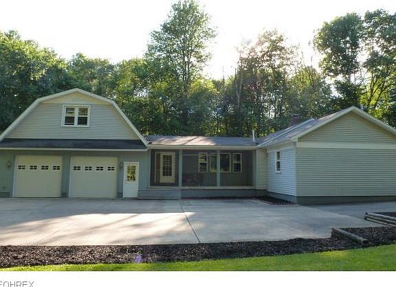 2nd image of 2943 Denver Dr