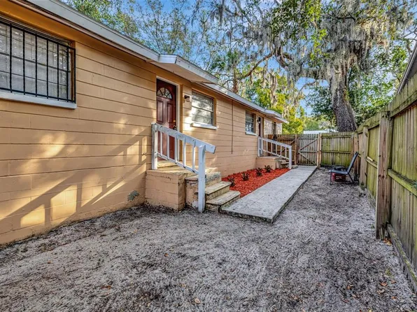 8204 N 13th St, Tampa, FL 33604