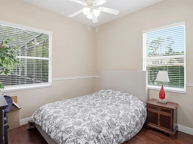 1124 Cypress Loft Pl — Photo 39