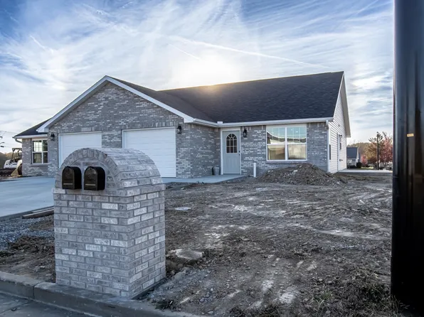 2213 Atchison Ave, Marshall, MO 65340