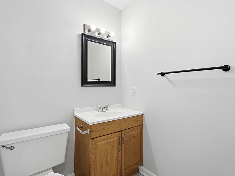 234 Deerwood Dr — Photo 15