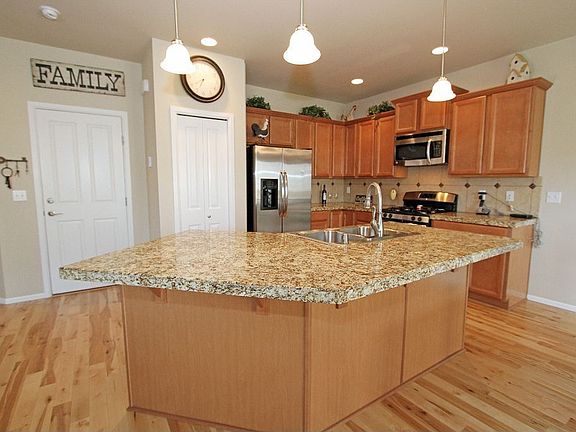 3rd image of 27715 NE 146th Way