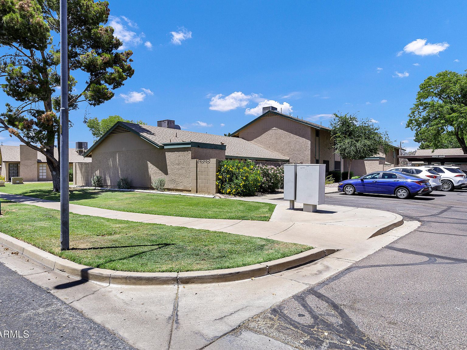 4648 W CONTINENTAL Drive