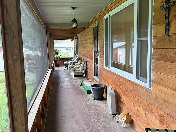 4th image of 205 County Road 510