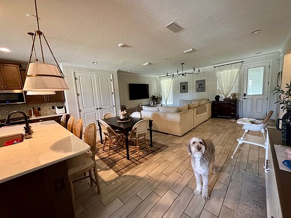 3rd image of 78 Perdido St