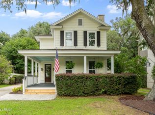 43 Sommer Lake Dr, Beaufort, SC 29902
