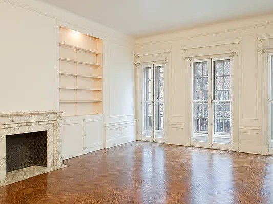 Sold by Sotheby's International Realty | media 6