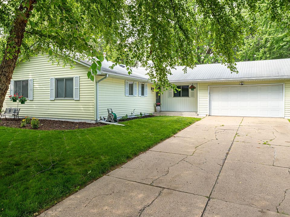 1st image of 11425 Valley Ct