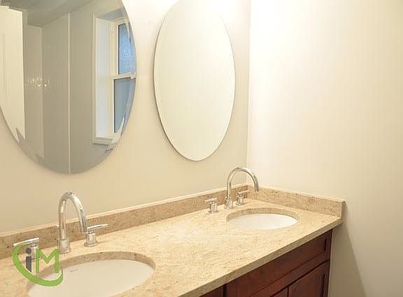 4th image of 7720 N Ashland Ave