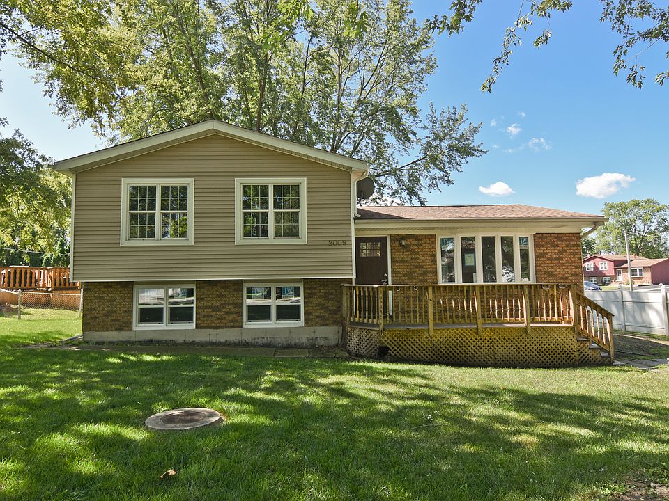 1st image of 2009 Woodlane Dr