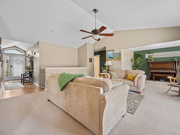 4th image of 2614 Dover Dr