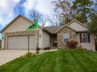 53116 Flowing Stream Ct, South Bend, IN 46628