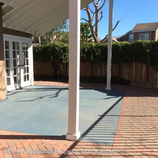 1st image of 740 S Tourmaline Ct