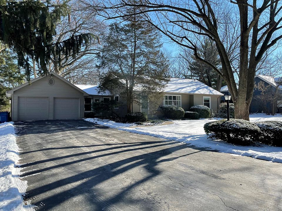 1st image of 12023 S 75th Ave