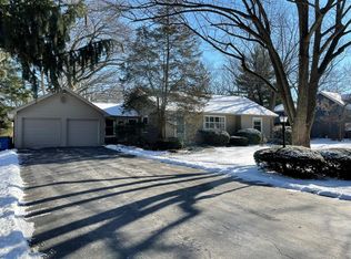 12023 S 75th Ave, Palos Heights, IL 60463