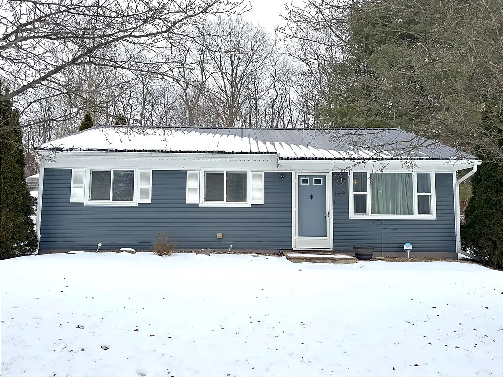 109 Ellen Ave photo 1