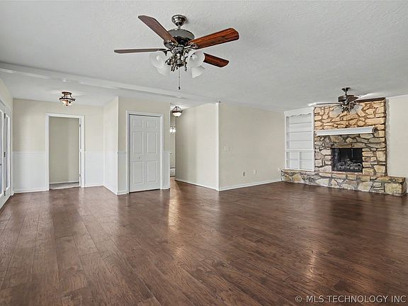 5th image of 122 Lakeview Dr