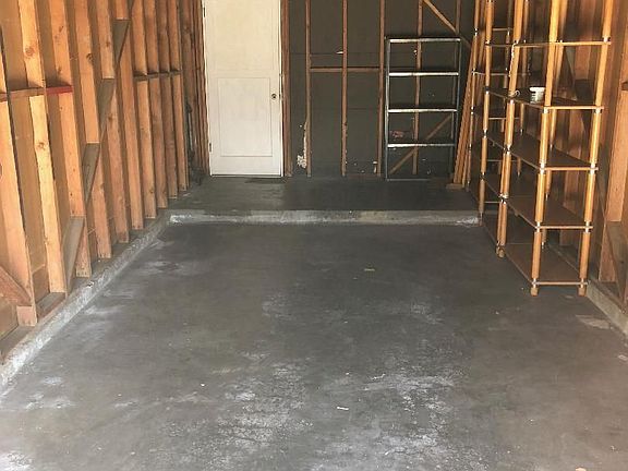 3rd image of 3009 Van Sansul Ave APT C