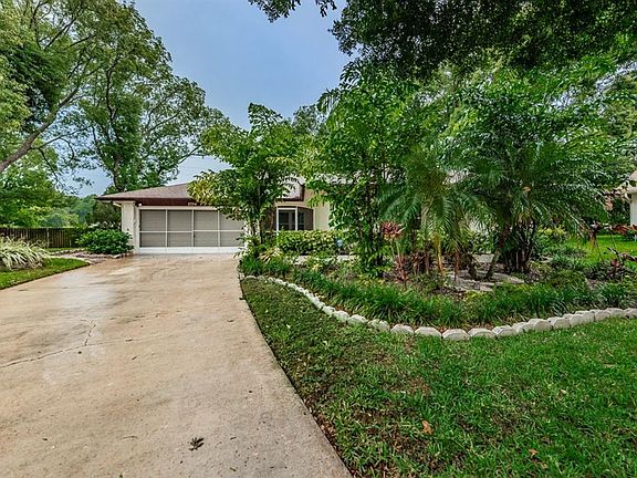 2nd image of 2754 Byron Ct